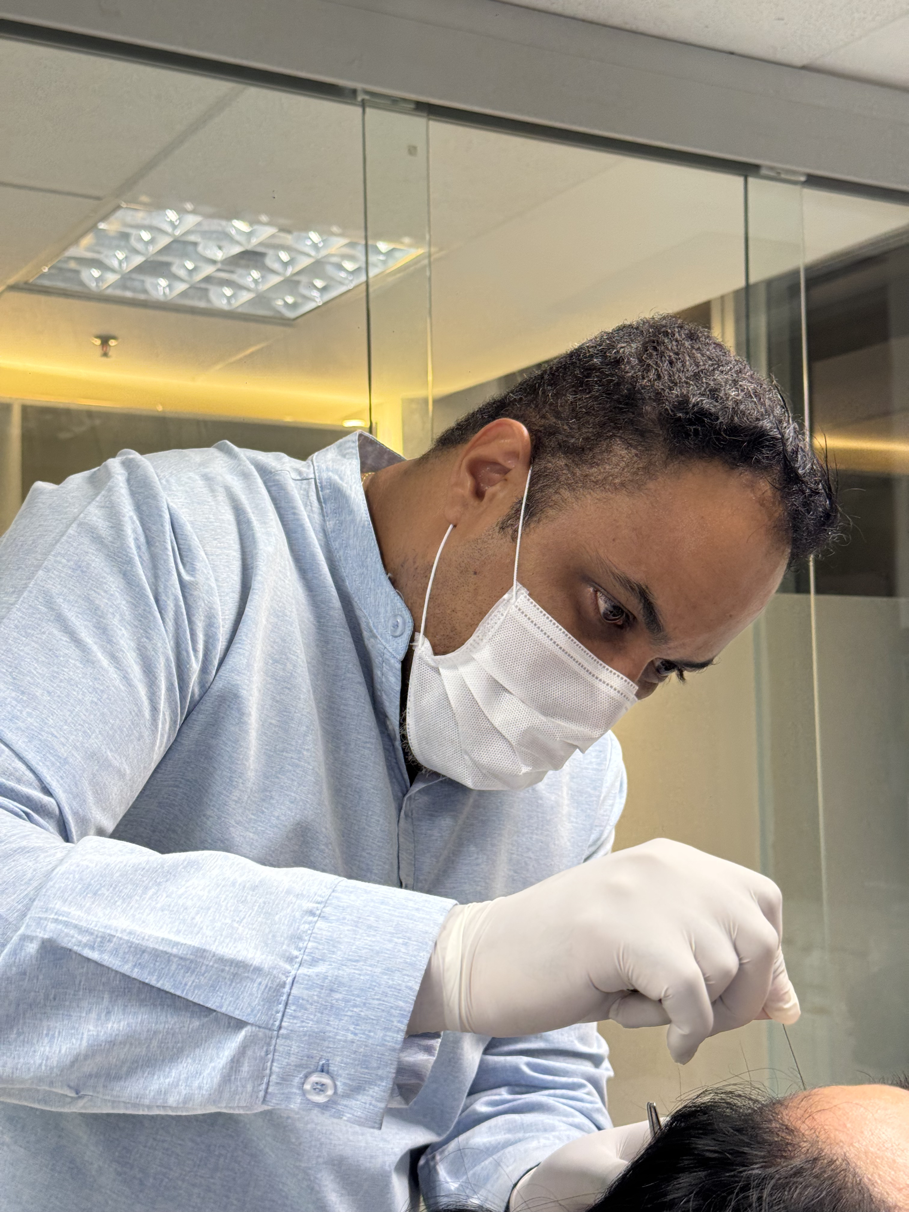 Dr. Nielson Costa